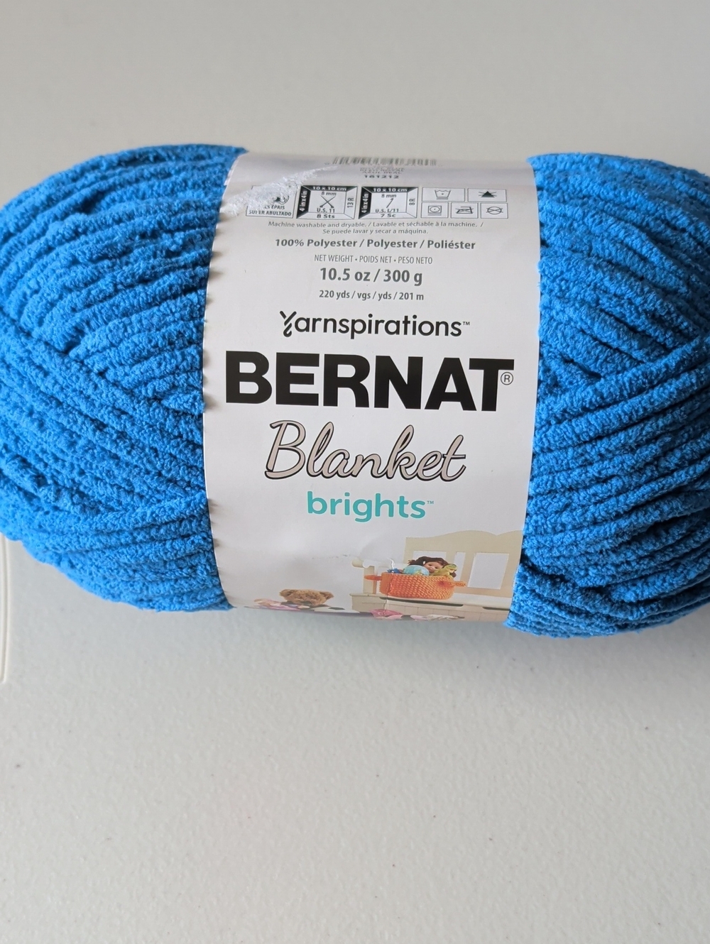Blanket Brights Plush Throw Yarn - Royal Blue